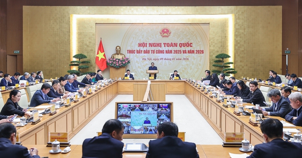 Thủ tướng: Đẩy mạnh giải ngân gần 1 triệu tỷ đồng vốn đầu tư công ngay từ đầu năm 2026