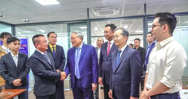 Chuyển từ tư duy “xin – cho” sang đồng hành, kiến tạo Trung tâm Tài chính quốc tế