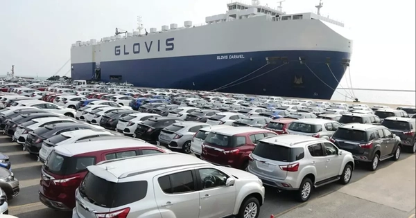 Việt Nam nhập ô tô nhiều nhất từ trước đến nay