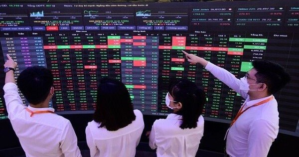 Góc nhìn chuyên gia: Lộ diện 2 nhóm cổ phiếu rơi vào trạng thái quá bán, có khả năng hồi phục mạnh