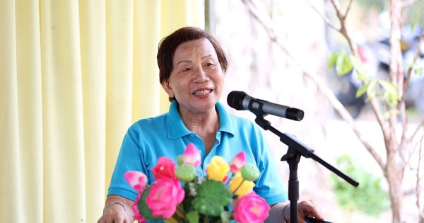 Mẹ chồng U80 của một hoa hậu Việt Nam sở hữu khối tài sản hơn 2.500 tỷ nhờ nắm cổ phiếu công nghệ, viễn thông