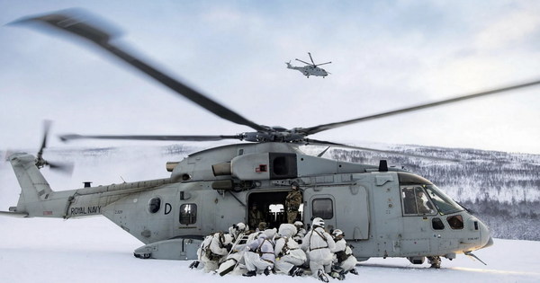 Vì ông Donald Trump, NATO tính đường triển khai quân đội tại Greenland