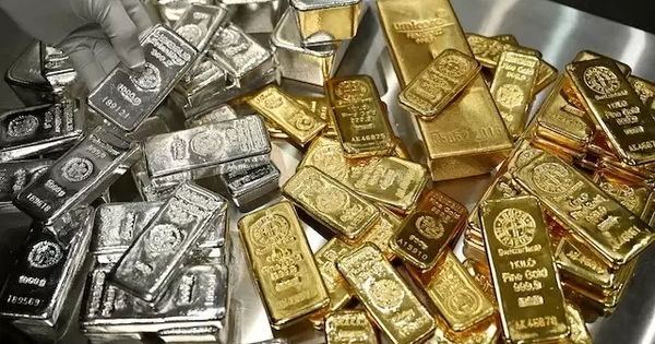 Giá vàng tăng rất mạnh, nhà đầu tư đổ xô tìm nơi trú ẩn an toàn