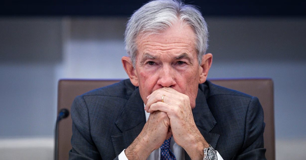Chủ tịch Fed Jerome Powell phản ứng bất thường: Nhiều năm nhượng bộ ông Trump đã kết thúc?