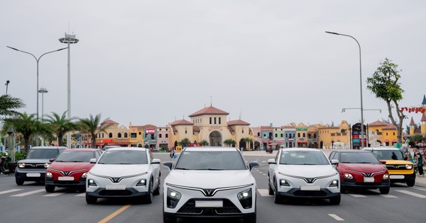 Kỷ lục sau nối kỷ lục trước, VinFast chốt năm với 175.000 xe bàn giao