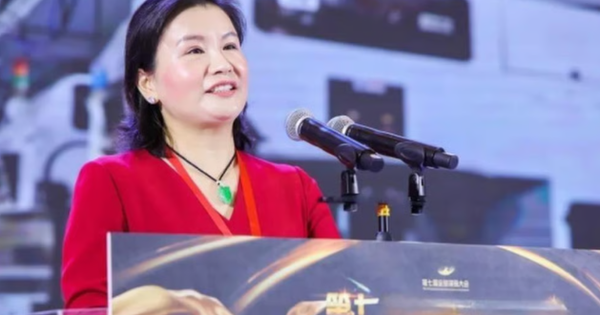 Từ bảo vệ công trường đến nữ tỷ phú tự thân giàu bậc nhất thế giới: Hành trình đánh bại nghịch cảnh để chạm đến 16 tỷ USD