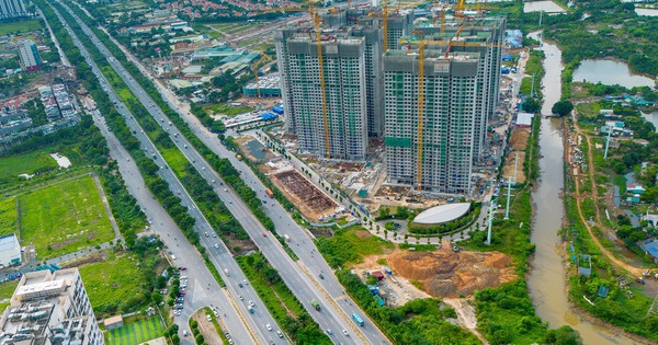 Giá chung cư mới Hà Nội diễn biến "lạ"
