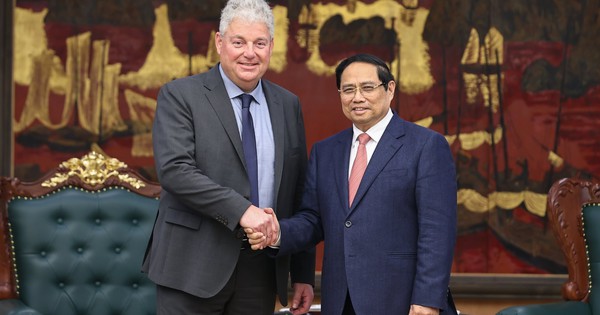 Gặp Thủ tướng, lãnh đạo Tập đoàn giữ thế độc tôn trong ngành CN 1.000 tỷ USD muốn "làm tổ" tại Việt Nam