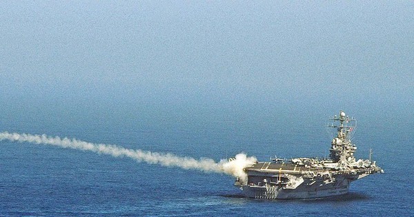 Mỹ đang dồn lực lượng tới Trung Đông, ông Donald Trump vẫn tấn công Iran?