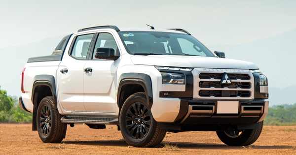 Không phải Ford Ranger, đây mới là mẫu bán tải có doanh số tăng mạnh nhất năm 2025