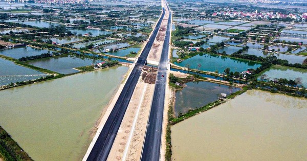 Đường trục phía Nam tăng tốc, chuẩn bị thông xe thêm 7km dịp Tết Nguyên đán