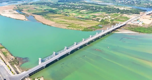 Sắp thông xe cầu trên đập dâng Trà Khúc gần 1.500 tỷ đồng