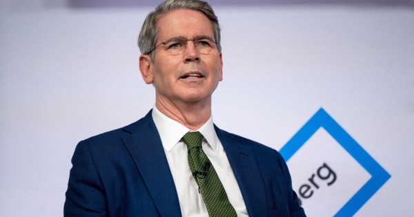 Rộ tin đồn ông Trump "đòi" Greenland vì không được giải Nobel Hòa bình: Bộ trưởng Tài chính Mỹ lên tiếng