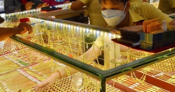 Giá vàng, bạc tăng cao do đâu?