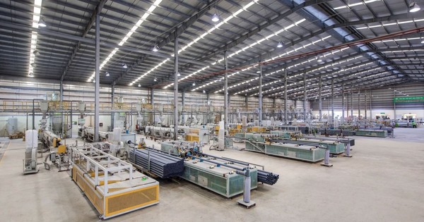 Báo lãi kỷ lục nghìn tỷ, "ông trùm" ống nhựa phía Bắc nắm lượng tiền mặt khổng lồ