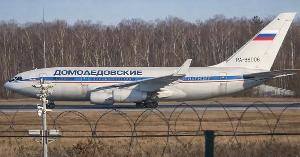 Khôi phục hàng loạt máy bay cũ để 'lấp khoảng trống'