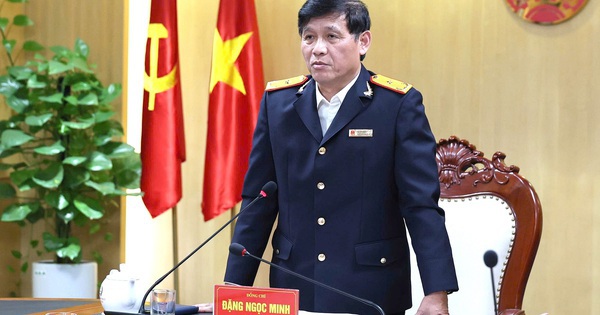 Yêu cầu của Lãnh đạo Cục Thuế: Phải đề xuất rõ quan điểm “có hay không cần quy định về xác định hàng tồn kho, máy móc, thiết bị trong giai đoạn chuyển tiếp”