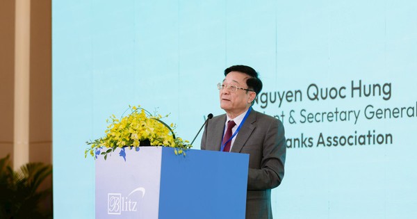 Sự chuyển mình của ngân hàng bán lẻ Việt Nam: Cơ hội trong tăng trưởng