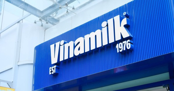 NÓNG: Cổ đông ngoại muốn bán toàn bộ gần 126 triệu cổ phiếu Vinamilk