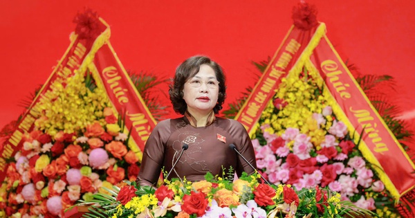 Thống đốc Nguyễn Thị Hồng tái đắc cử Ban Chấp hành Trung ương Đảng khóa XIV