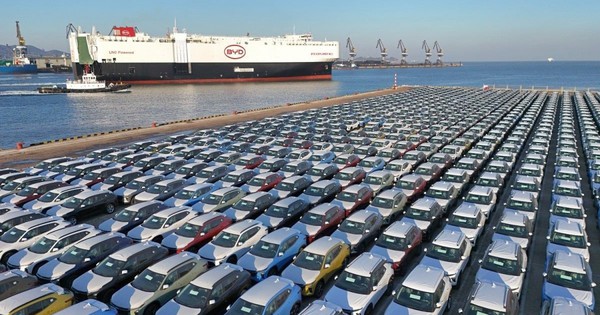 Thêm một chiến lược đáng sợ của xe điện Trung Quốc: Ngồi tại nhà ship xe đi khắp thế giới, doanh số tăng hơn 200% năm qua