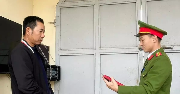 Khởi tố đối tượng làm giả ‘sổ đỏ’ để bán tài sản chung với vợ cũ