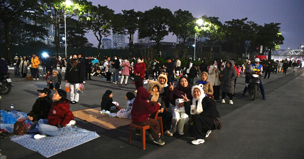 Nóng nhất Hà Nội hôm nay: Sun Group chuẩn bị 950 giàn phun, 4.400 ống pháo hỏa thuật cùng 4.600 pháo hoa nổ tầm cao, sẵn sàng cho “concert pháo hoa quốc gia”