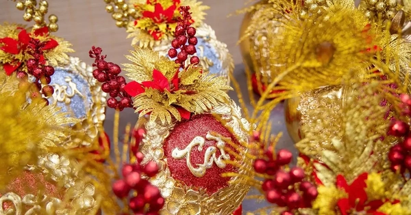 Dừa Tết độc lạ: Từ dát vàng 24K đến bonsai ngựa ‘thiên thần’