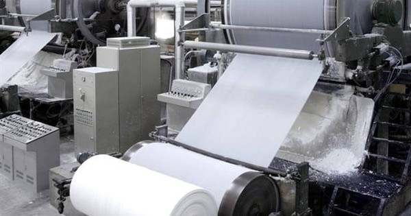 Một công ty chốt quyền chia cổ tức tiền mặt 30%, trả vào đầu tháng 3