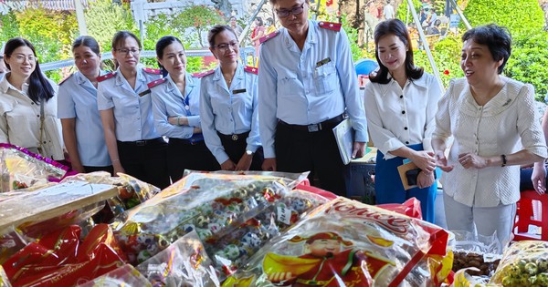 Mùa Tết, hàng loạt "ông lớn" ngành thực phẩm ở TPHCM nằm trong danh sách kiểm tra