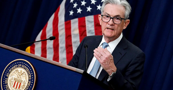 Fed giữ nguyên lãi suất, tiết lộ thời điểm cho đợt nới lỏng tiếp theo trong năm 2026