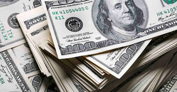 Tổng thống Trump truyên bố ‘đồng USD đang có diễn biến rất tốt’, nhưng thị trường lại tháo chạy: Chuyện gì đang xảy ra?