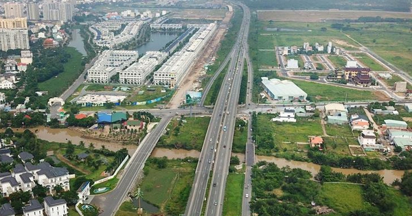 Khẩn trương tháo gỡ khó khăn, vướng mắc cho các dự án tồn đọng kéo dài