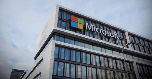 Cơn rung chấn Microsoft: Mất 350 tỷ USD trong 1 ngày vì AI