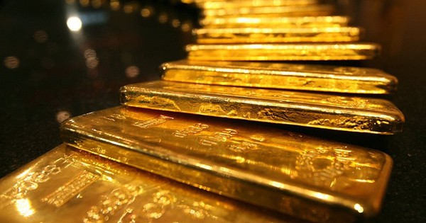 Tranh thủ lúc giá giảm, quốc gia mê mẩn bitcoin mua thêm gần 3 tạ vàng vào kho dự trữ, tổng thống đăng bài ăn mừng