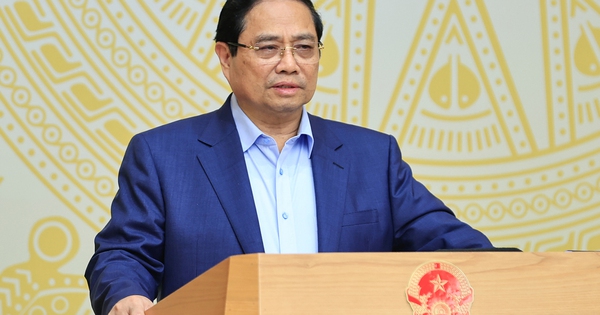 Thủ tướng: Xây dựng cơ chế giao nhiệm vụ, việc lớn, việc khó, việc đột phá cho doanh nghiệp