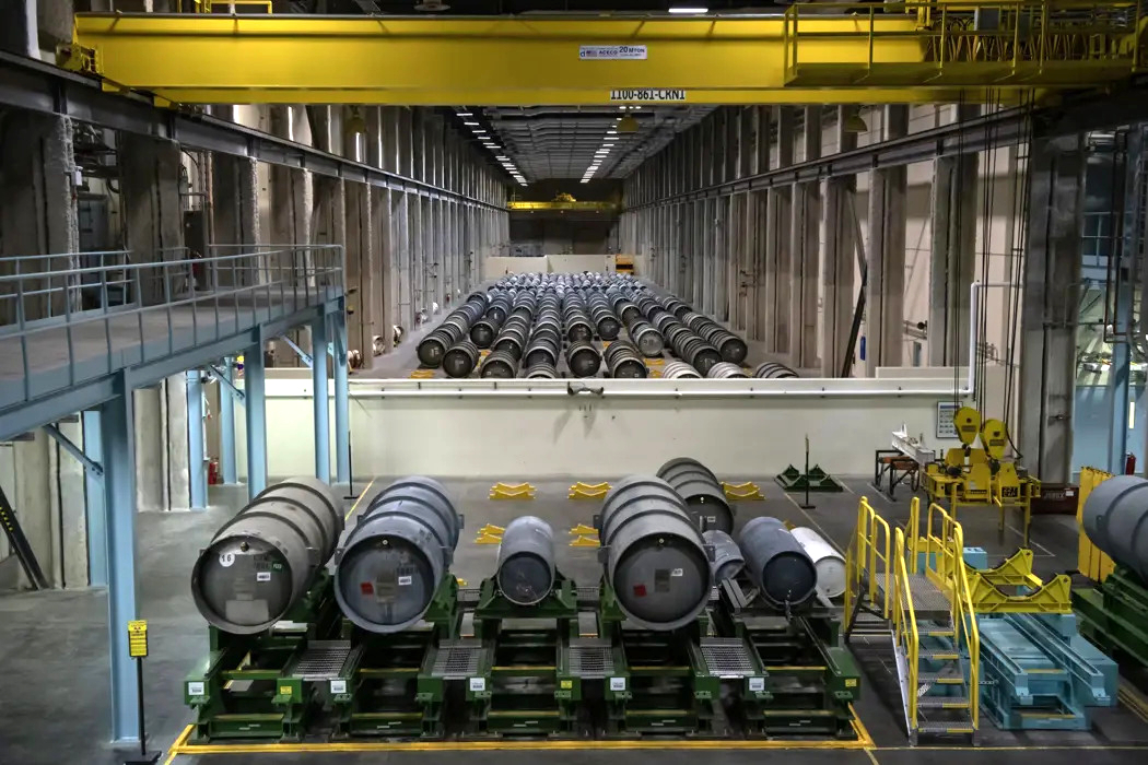 Washington chi 2,7 tỷ USD phá vỡ sự độc quyền của Nga đối với nhiên liệu hạt nhân - Ảnh 1