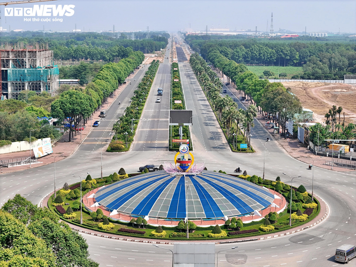 Sân bay Long Thành, cảng Cái Mép sẽ tái định vị điểm đến đầu tư khu vực phía Nam - Ảnh 3