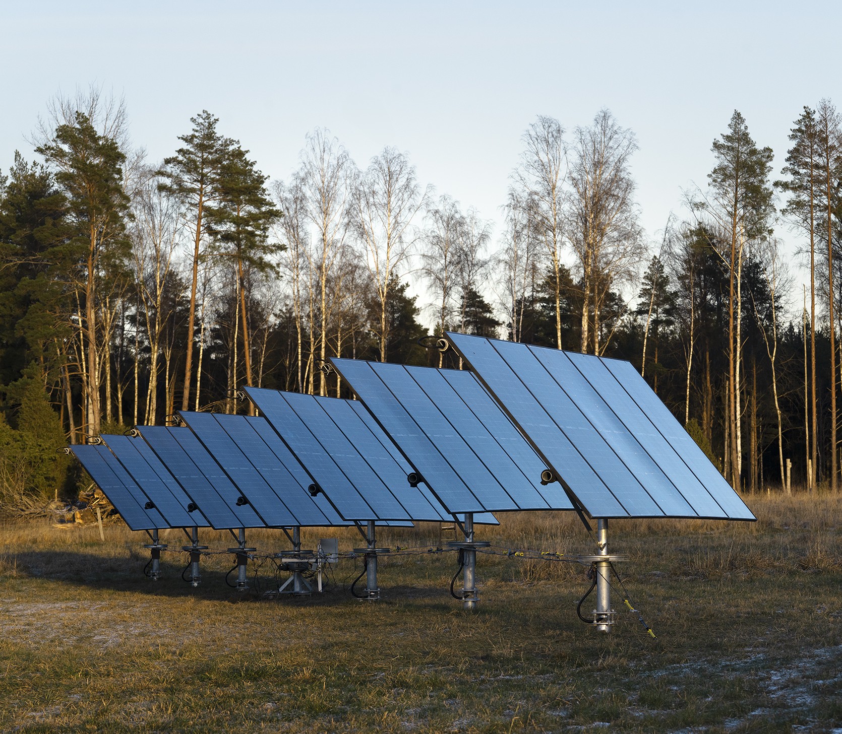 Phát minh VajaTrack của Thụy Điển đang dậy sóng ngành pin mặt trời nằm ngang toàn cầu - Ảnh 1