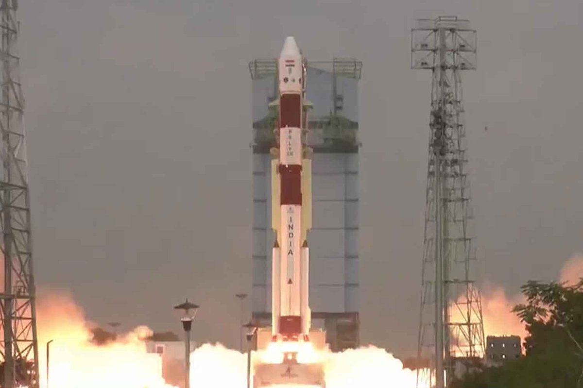 'Con mắt trong không gian' đầu tiên do Thái Lan chế tạo gặp sự cố ngay sau khi phóng từ Ấn Độ - Ảnh 1