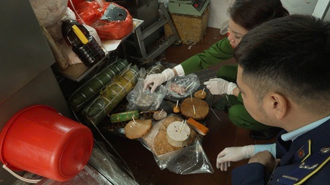 Cách nhận biết giò chả chứa hàn the cực độc hại: Đi chợ nhiều nhưng nhiều người không hề biết - Ảnh 2