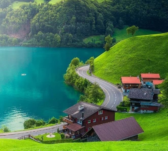 Kỳ lạ quốc gia đánh thuế thu nhập 50% nhưng người dân không hề phàn nàn, cơ quan thuế được tin tưởng tuyệt đối - Ảnh 1