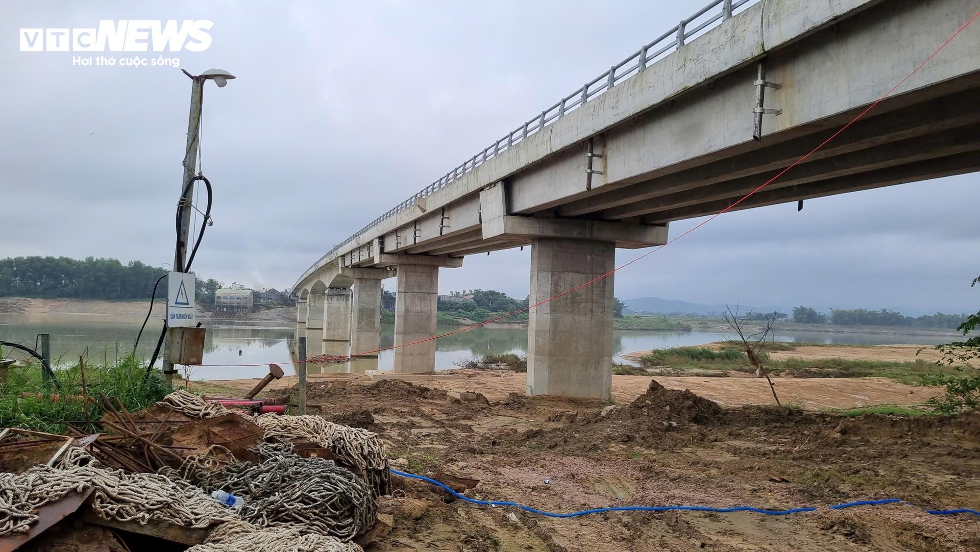 Vướng mặt bằng, cầu 575 tỷ đồng ở Đà Nẵng nguy cơ vỡ tiến độ - Ảnh 2