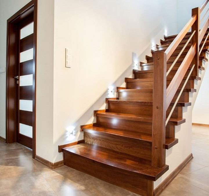 Các mẫu cầu thang gỗ đẹp cho nhà phố - Ảnh 1