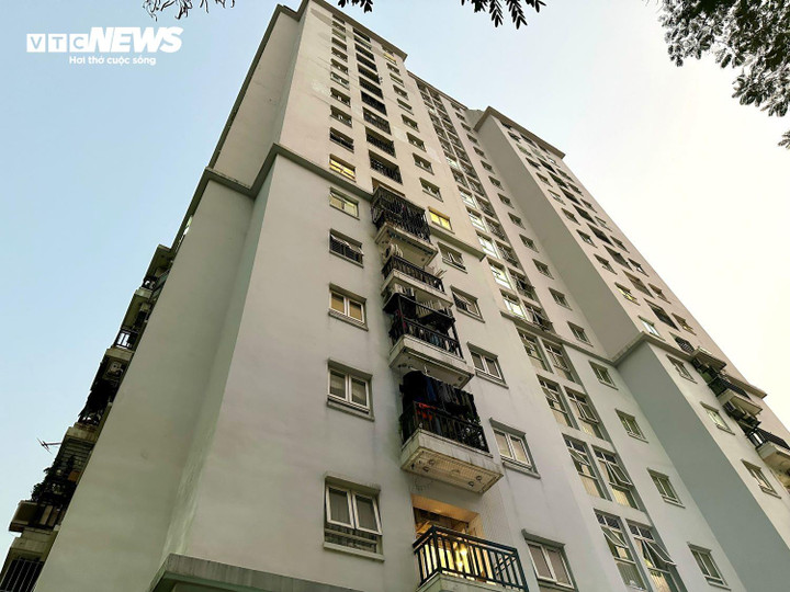 Tháo gỡ bài toán 'kẹt' chỗ sạc xe điện ở tập thể, chung cư cũ - Ảnh 2