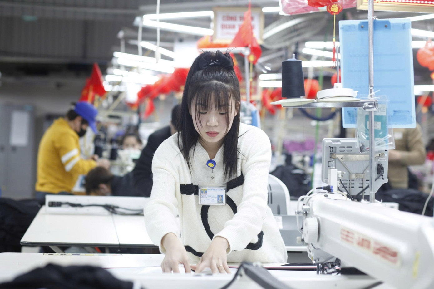 Tăng lương, thêm đãi ngộ để hút lao động đầu năm - Ảnh 3