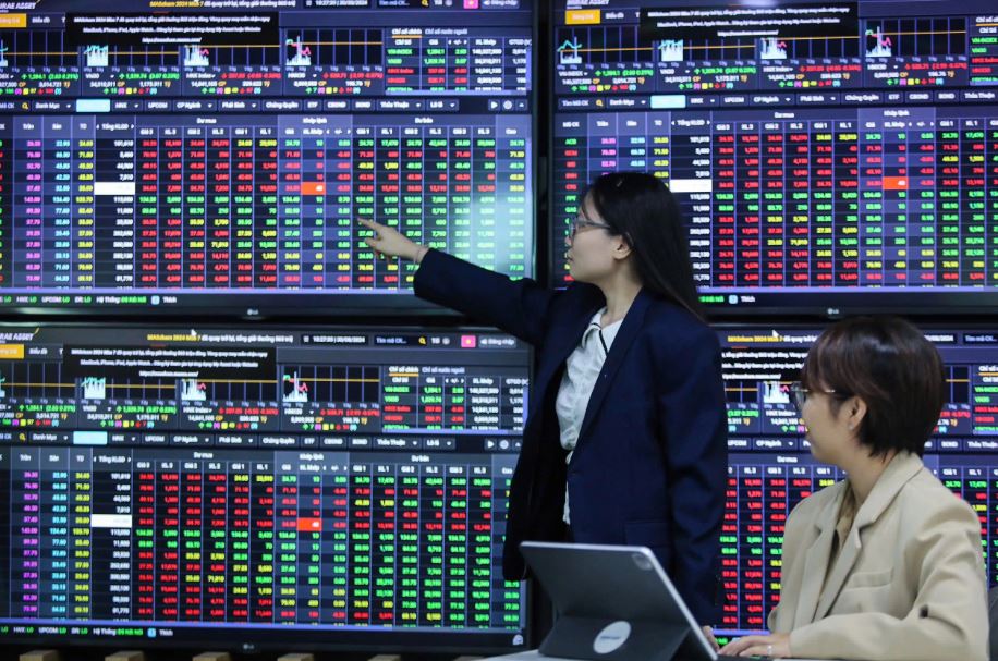 Loạt công ty chứng khoán báo lãi kỷ lục năm 2025 - Ảnh 1