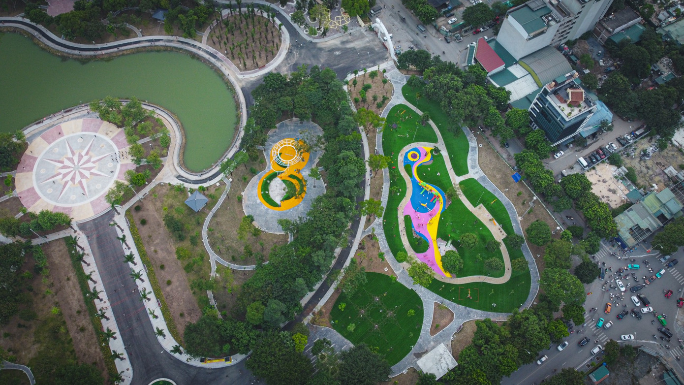 Loạt công viên Hà Nội 'lột xác' sau chỉnh trang - Ảnh 4