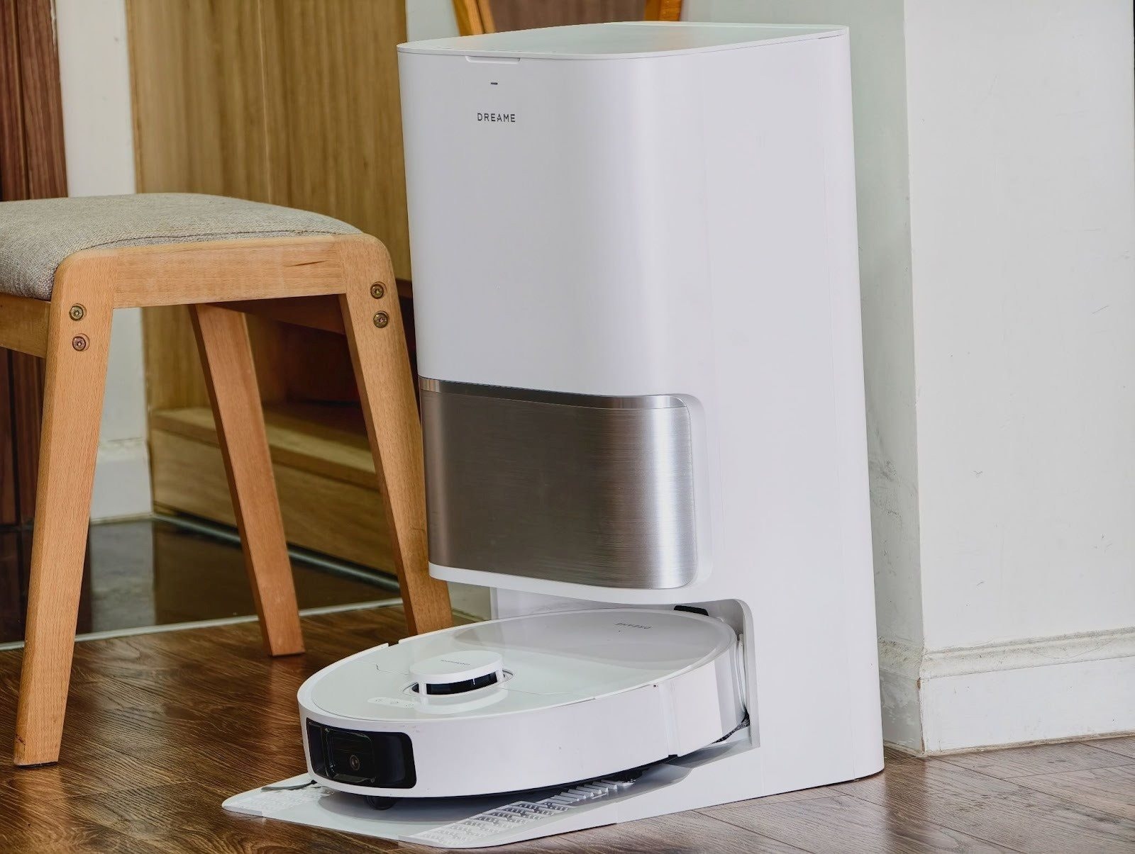 Trải nghiệm Dreame L10s Ultra Gen 3: Giá tầm trung, lực hút mạnh, thiết kế đẹp mắt - Ảnh 2