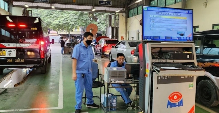 Chưa tăng giá dịch vụ đăng kiểm xe ô tô từ ngày 20/1 - Ảnh 1
